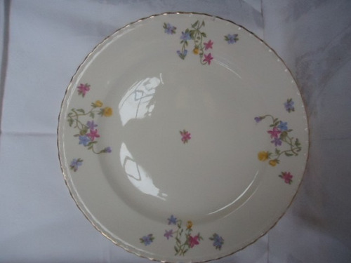 Prato Antigo Para Bolo De Porcelana Inglesa - Medalhão