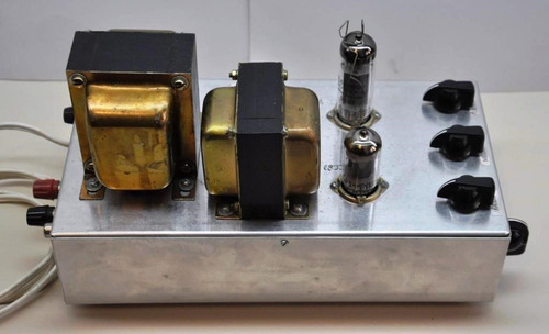 Amplificador Experimental Para Instrumentos Musicais
