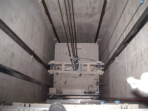 Ascensor Electromecánico 8 Paradas 450kg Instalado