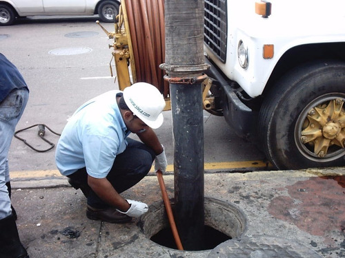 Alquiler De Camion Vactor Limpieza Trampa Grasa Pozo Septico