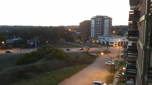 Imagen 11 de 11 de Departamento Frente A La Playa En Pinamar - 2 Ambientes