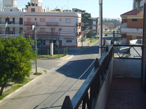 Imagen 10 de 14 de Santa Teresita Amplio Departamento 3 Amb Exc. Ubic.
