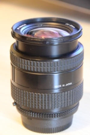 Nikon Nikkor 24-50mm Af F/3.3-4.5s Zoom Wideangle
