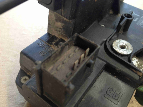 Imagen 7 de 9 de Mecanismo Chapa Seguro Electrico Gm Astra Del. Der. Original