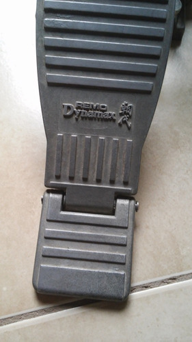 Pedal De Bombo Remo Dynamax