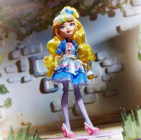 Boneca Ever After High Blondie Lockes Just Sweet