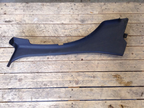 Plastico Vista Inferior Trasera Izquierda Cirrus Stratus Oem