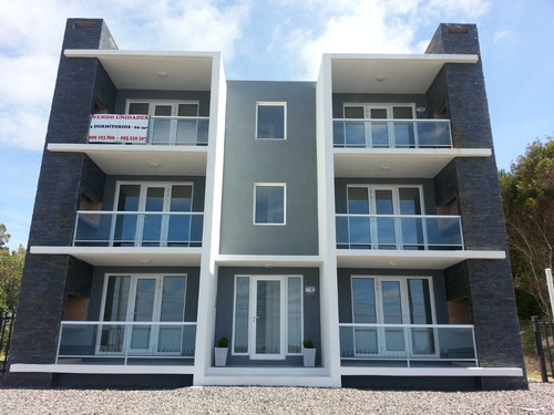 Imagen 2 de 15 de Alquiler De Apartamento En La Rambla De Las Toscas Atlántida