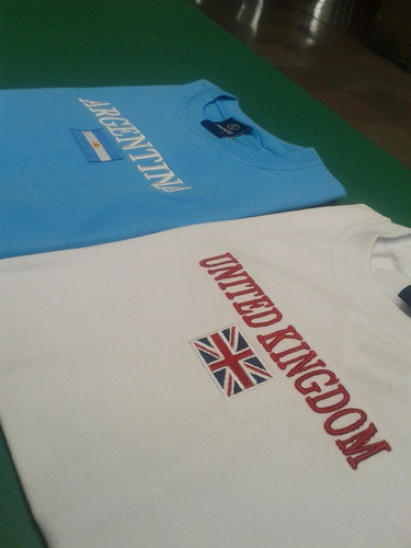 Camisetas Infantil Argentina, Reino Unido. Bordadas