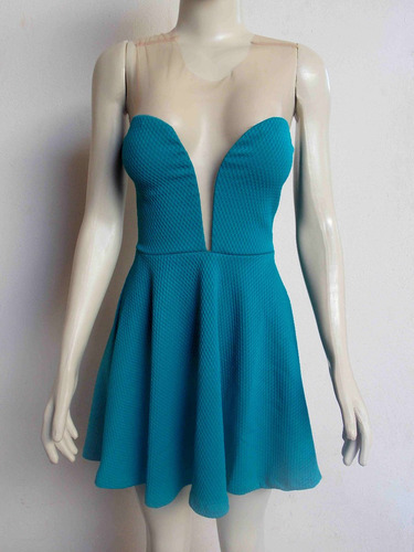 Imagem 2 de 2 de Vestido Transparêcia Com Bojo E Tule Promoção