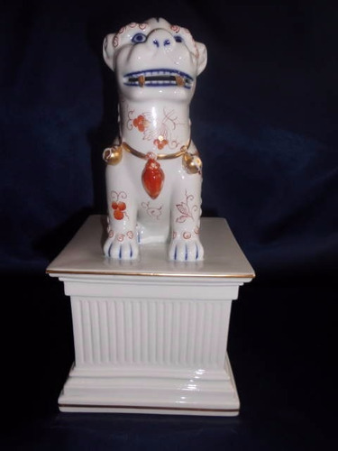 Porcelana Vista Alegre. Perro De Foo O Leon Chino,