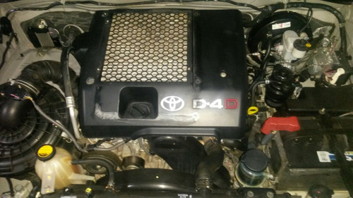 Toyota Hilux 3.0 I Srv Cab Doble 4x4 Cuero