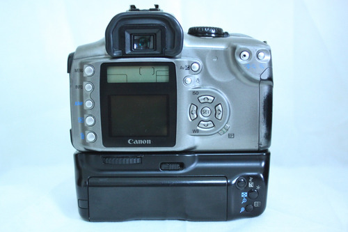 Câmera Canon Xt Com Grip, Cartão De Memória E Bateria