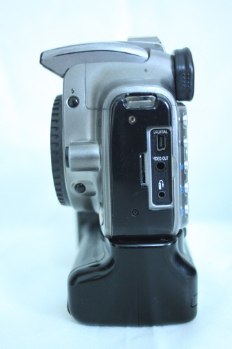 Câmera Canon Xt Com Grip, Cartão De Memória E Bateria