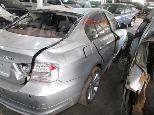 Imagem 2 de 2 de Sucata Bmw 320i 2010 Para Retirada De Peças