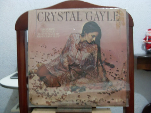 Lp We Must Believe In Magic - Crystal Gayle