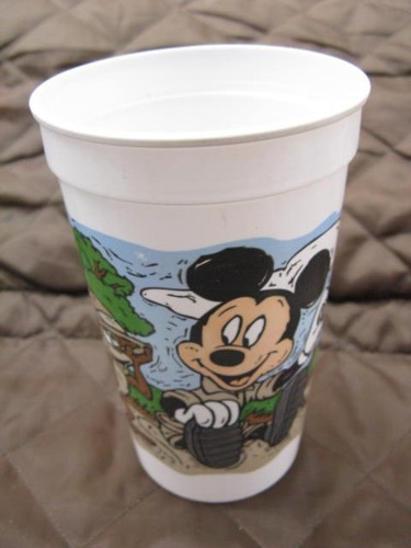 Retro Virales:  Vaso Plastico U S A Animal King  Miky Mouse