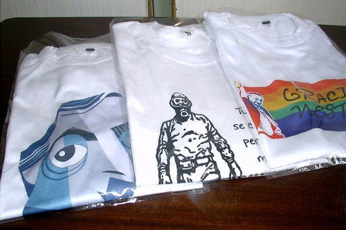 Imagen 6 de 10 de Remeras Kirchneristas Peronistas Cristina Nestor Evita Muchos Diseños Nac&pop