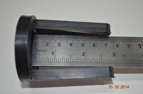 Imagem 5 de 5 de 2 Montantes Em Nylon Para Motor Glow .40/.52 E Gasolina 9cc