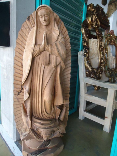 Virgen De Guadalupe En Madera De Mezquite