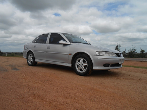 Chevrolet Vectra 2.2 Cd 16v. Excelente Estado General