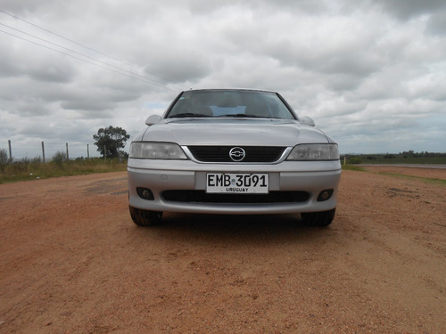 Chevrolet Vectra 2.2 Cd 16v. Excelente Estado General