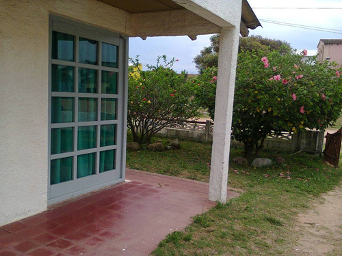Casa En Aguas Dulces, Rocha. Los Ibiscos. Alquiler. Alquilar