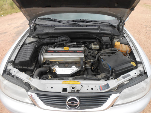 Chevrolet Vectra 2.2 Cd 16v. Excelente Estado General