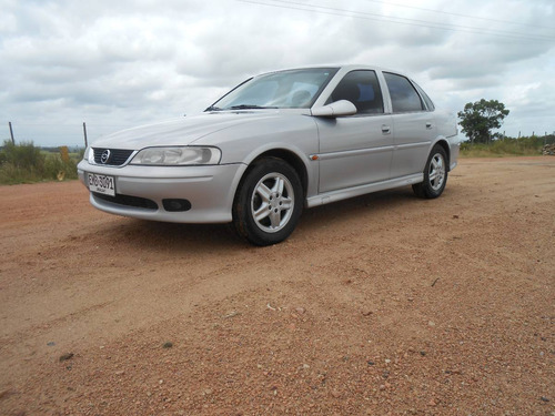 Chevrolet Vectra 2.2 Cd 16v. Excelente Estado General