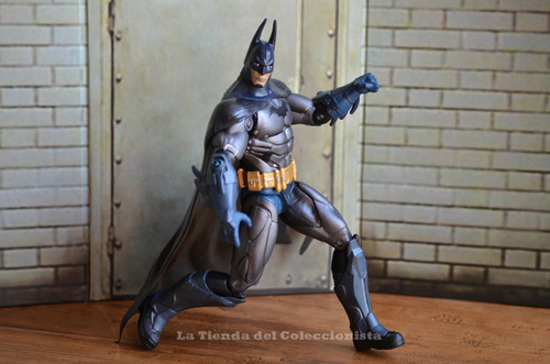 Batman Arkham City Figura Articulada Para Coleccionistas