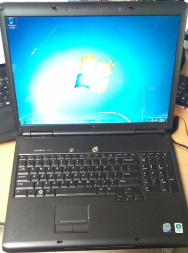 Laptop Dell Vostro 1700 Modelo Pp22x Intel Core Duo 2 Gb Ram