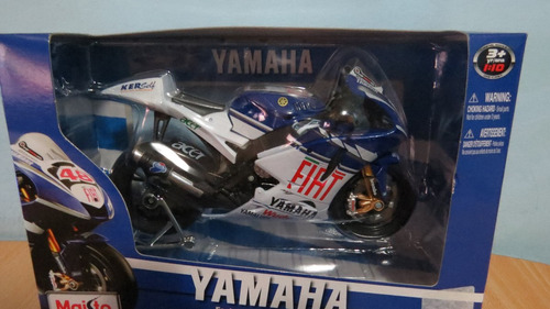 Perudiecast Moto Yamaha Team 2009 N°46 Escala 1:10