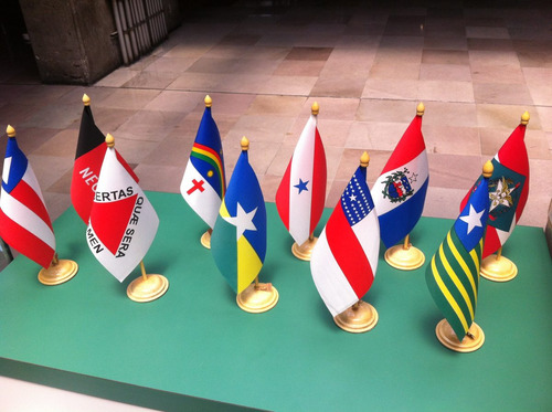 Bandeiras De Mesa Dos Estados Brasileiros