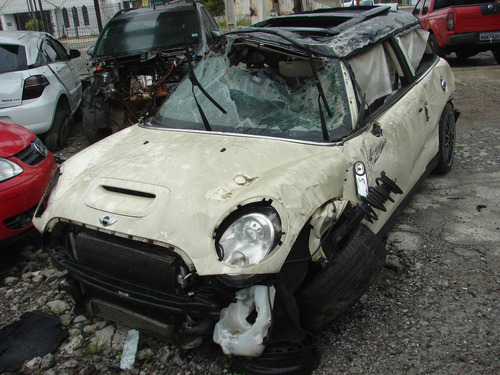 Imagem 10 de 14 de Mini Cooper S Cabrio 2011 Sucata Para Retirada De Peças