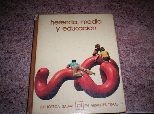 En Oferta: Herencia, Medio Y Educación / Salvat