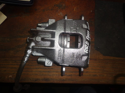 Vendo Caliper  Freno Delantero Derecho De Ford Focus 2003