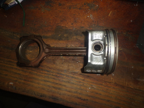 Vendo Piston Y Biela De Nissan Xtrail, Gasolina ,2005, Qr25