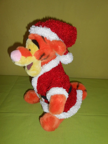 Peluche Tiger Winnie Pooh Santa Claus De Disney 32 Cms