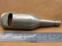 Comprar Dromedarium: Antiguo Destapador Metal Media Botella Dpd
