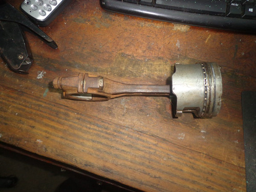 Imagen 3 de 3 de Vendo Piston Y Biela De Hyundai Accent, Año 1998, Motor 1300