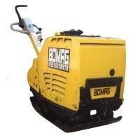 Placa Compactadora Bomag, Reversible. 5500 Kg Impacto