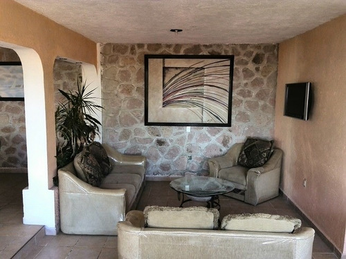 Imagen 7 de 11 de Teques Zona Dorada Vista Al Lago $2,500 La Noche 16 Personas