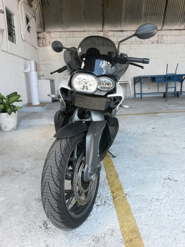 Bmw K 1300 R Completa Com Brinde Ano 2010