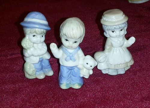 Trio De Figuras Porcelana .antiguas.