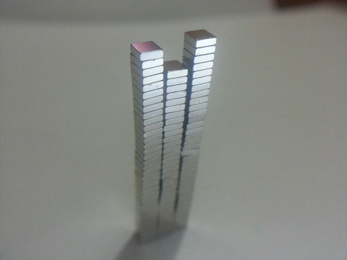 Imagem 4 de 6 de Imã De Neodímio / Super Forte / 5mm X 5mmx 1mm * 10 Peças *