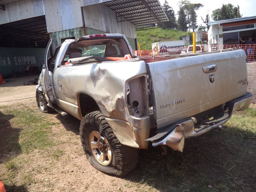 Imagem 4 de 7 de Sucata Dodge Ram 5.9 Diesel 2006 Para Retirada De Peças