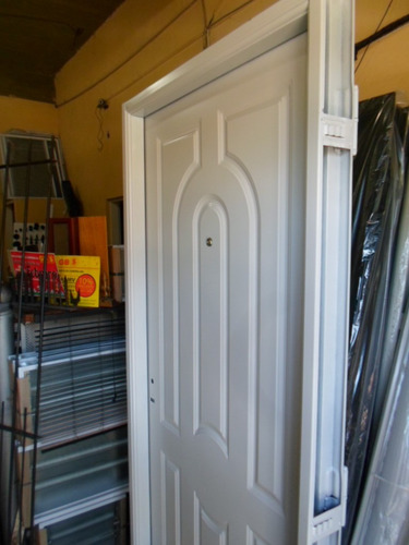 Imagen 3 de 4 de Puerta Chapa Doble Faz Inyectada Ciega 80 X 200