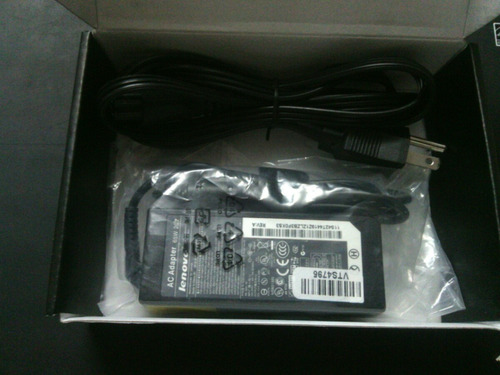 Vendo Cargador Lenovo Nuevo En Su Caja