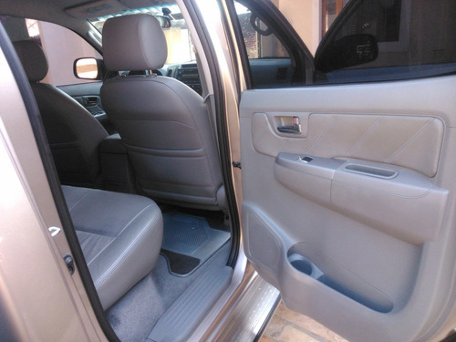 Toyota Hilux 3.0 Turbo Diesel 4x4 Unico Dono Completissima