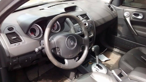 Sucata Megane 2.0 16v 2010